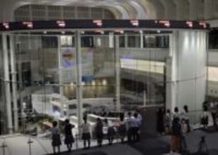 東証反発、終値は4万9507円　半導体関連株が買われる