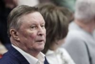 プーチン大統領の最側近が辞任　ロシア、イワノフ大統領特別代表