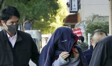 図書館3人刺傷、容疑者宅を捜索　福岡、男を殺人未遂容疑で