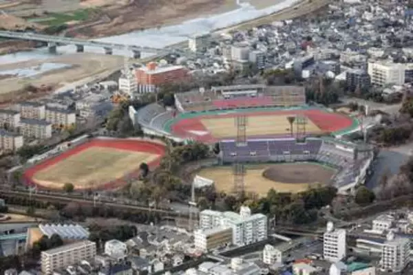 京都の陸上選手権会場で食中毒か　23人搬送