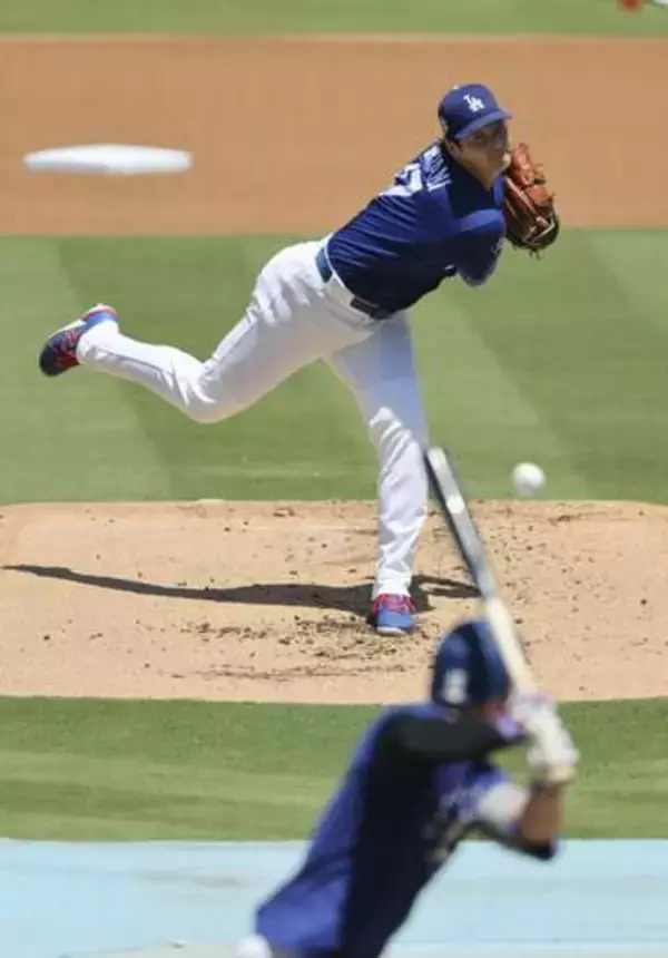 大谷、50日ぶり打者に投球　実戦形式で登板、計30球