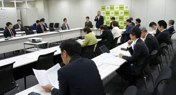 維新、自動運転の拡大議論　月内に規制改革提言策定