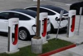 テスラ、カリフォルニアで登録減　HV人気高まる、報道