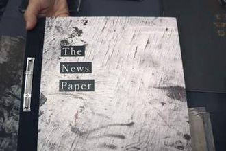 京都新聞の書籍、受賞ならず　フランス写真祭、制作現場を記録