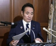 バス無料送迎問題、後日説明へ　簗農相「事実関係を確認中」