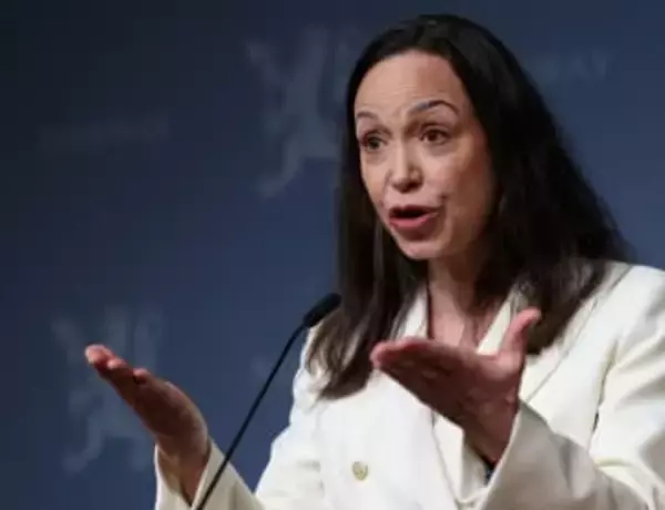 マチャド氏ノルウェー出国　容体良好、居場所は不明