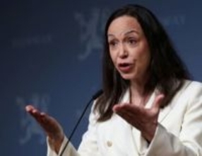 マチャド氏ノルウェー出国　容体良好、居場所は不明