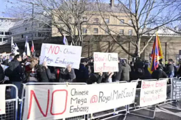 英、中国大使館移設の可否判断　金融街近く、スパイ活動警戒