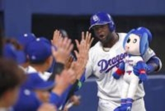 サノー、来日初安打が本塁打　開幕から4試合目