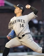 楽1―2ロ（22日）　小島が今季初白星