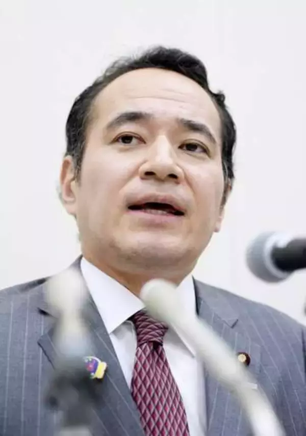 農相、道路予算削減発言を認める　「誤解招いた」釈明、辞任はせず