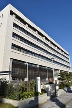 岡山地裁「労役場留置」宣告漏れ　高裁が一審判決破棄
