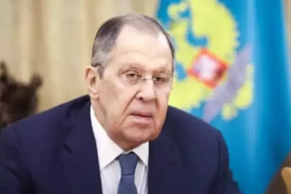 高市早苗政権「軍事化を加速」　ロシア外相、台湾巡り中国支持