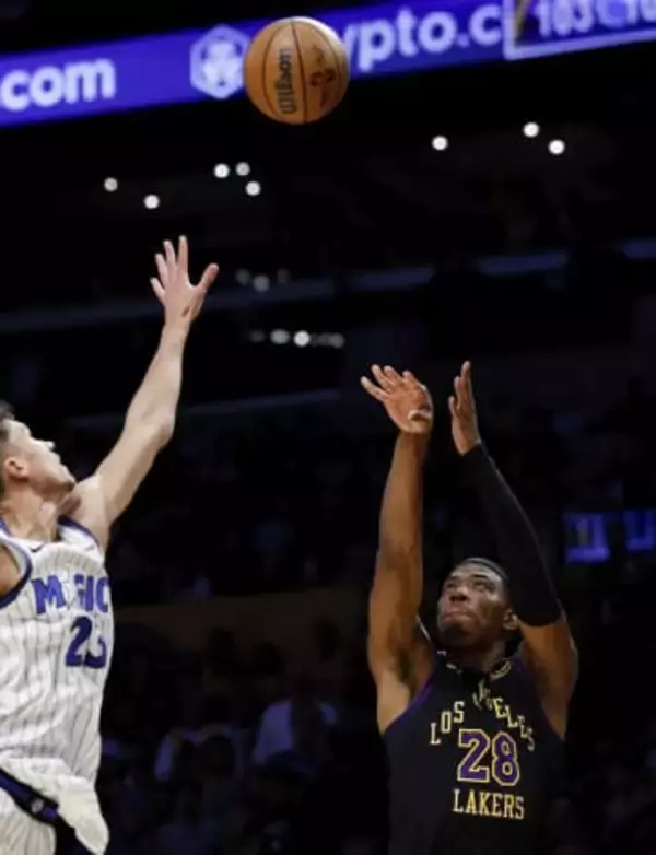 レーカーズ八村は10得点　NBA、チームは惜敗