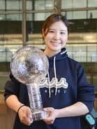 スノボ三木、W杯総合Vから帰国　今季終えて感謝