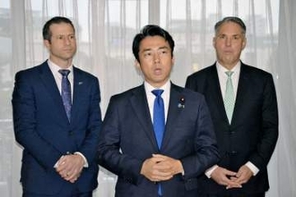 海自護衛艦のNZ輸出へ初協議　豪含め3カ国防衛相会談