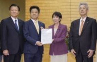 診療報酬の大幅引き上げを要望　自民議連が首相に