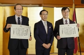 ノーベル賞で京都府栄誉賞　坂口志文、北川進両氏に