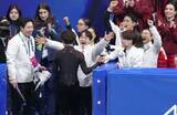 「フィギュア団体2大会連続「銀」　米国が2連覇」の画像1