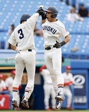 東北福祉大など準々決勝進出　全日本大学野球第2日