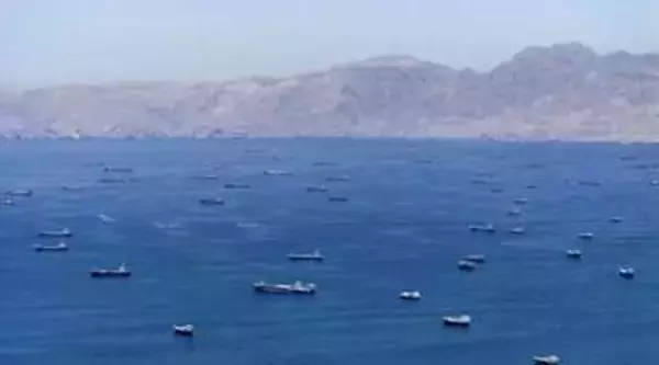 米イラン、海峡開放でせめぎ合い　交戦と並行、覚書へ妥協点を模索