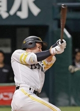 ソ10―4神（9日）　ソフトバンク、6本塁打で快勝