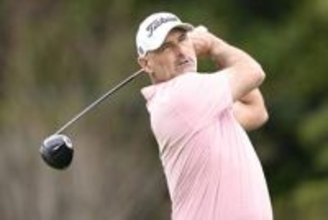 M・ヘンドリーが単独首位　東建男子ゴルフ第1日