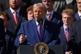 「トランプ氏、停戦「極めて脆弱」　イランと核問題の溝埋まらず」の画像1
