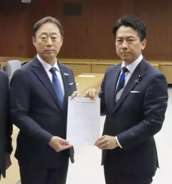 岩国で艦載機訓練容認せず　市長、防衛相に要請