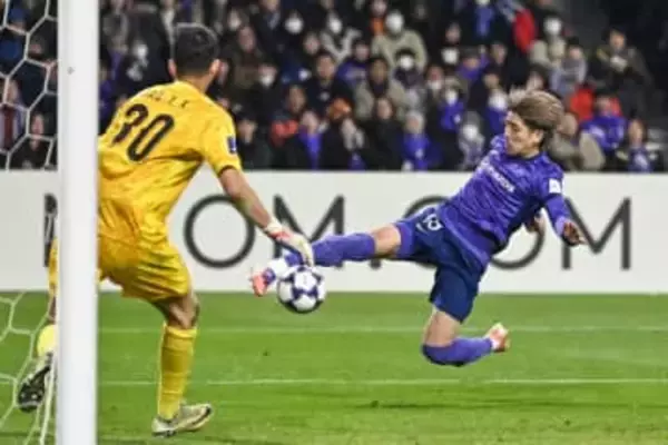 広島、上海申花に競り勝つ　サッカーACLE