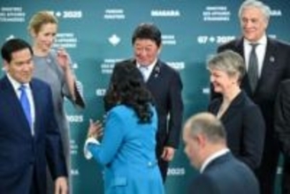 ウクライナ支援揺るがず　G7外相、ロシア制裁具体策なし