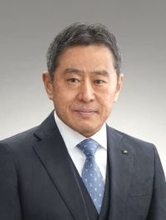 ファミマ新社長に小谷取締役　親会社伊藤忠出身、5年ぶり交代
