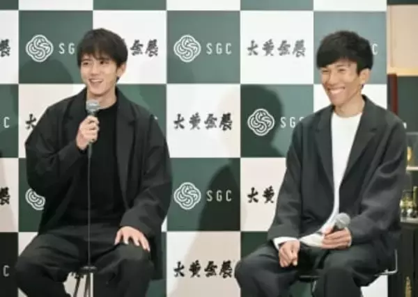 大迫「僕の黄金像はないのかな」　金製品の展示販売会のイベントで