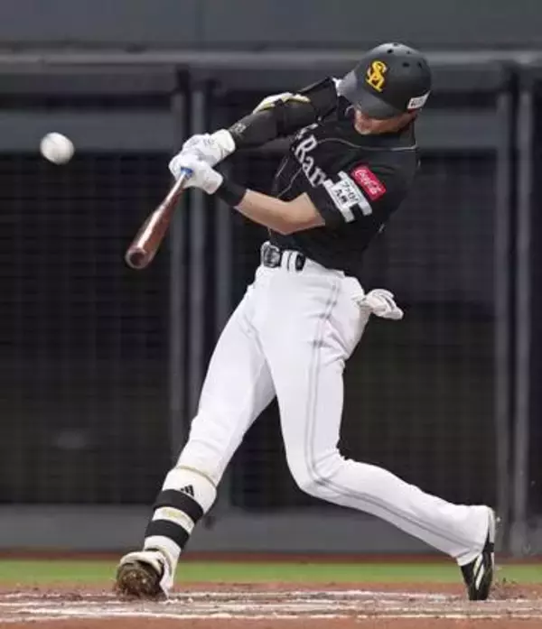 日7―11ソ（12日）　ソフトバンク、日本ハムに5連勝