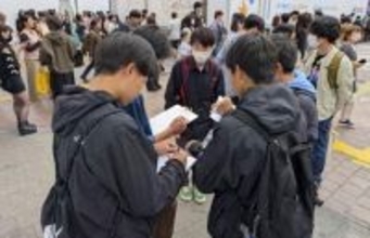 憲法9条変えるべきでない6割　東京・渋谷で若者110人調査