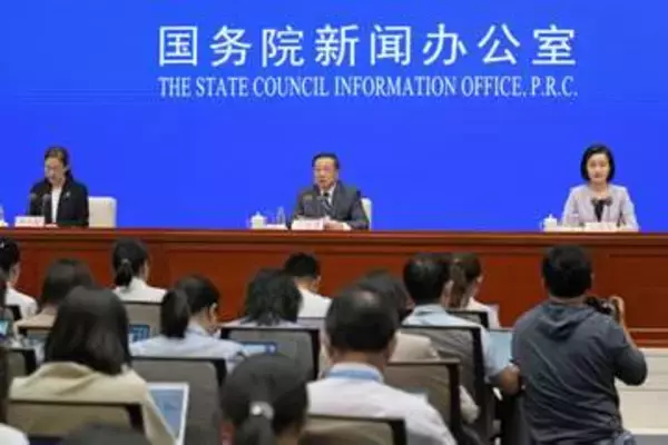 中国4.3％成長に減速　4～6月、政府目標下回る