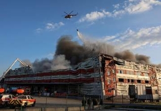 キーウに弾道ミサイル攻撃　過去最大、40発以上