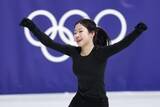 「中井亜美、3回転半を成功　千葉百音とフィギュア初公式練習」の画像1