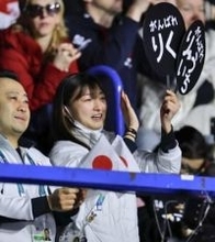 見届けた坂本「どえらい泣いた」　歴史的な金メダルペアをねぎらう