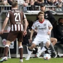 藤田フル出場、堂安は途中から　サッカーのドイツ1部