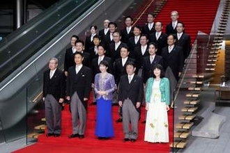 裏金閣僚「不適切」66％　内閣支持53％、3ポイント増