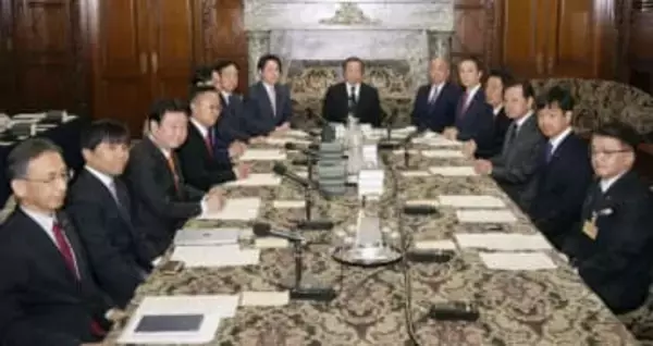 与党、全委員長ポスト要求　議長は自民、副議長は中道