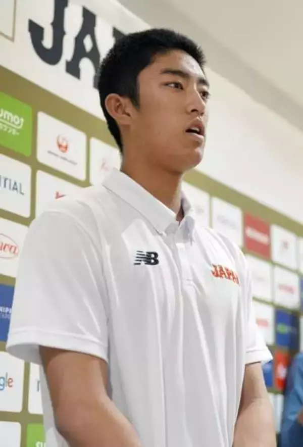 横浜・織田翔希、進路は「まだ」　野球のU18日本代表が帰国