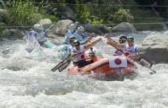 ラフティングで日本男子が優勝　マレーシアでの世界選手権