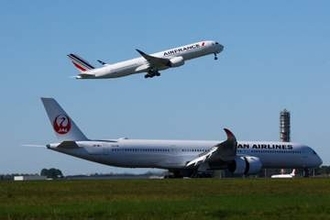 中東混乱、航空網に影　需要堅調も燃料高に懸念