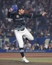 ロ10―2楽（22日）　小島が2季ぶり完投