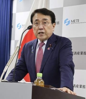 経産相、原油調達3法案を提出へ　中東情勢悪化「速やかに具体化」