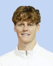 男子テニス、シナーが大会2連覇　日東電工ATPファイナル