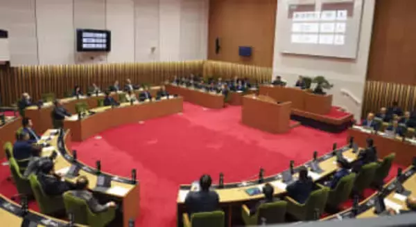 長崎も非核三原則堅持要望　市議会可決、広島県に続き