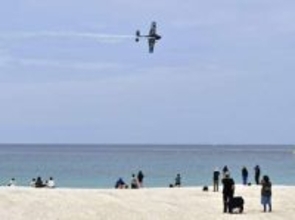 室屋さん、和歌山で曲技飛行披露　「南紀白浜エアショー」開催